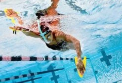 FINIS Freestyle Paddle 9 FINIS Freestyle Paddle -Aqua Shop 1.05.020 image usage senior 6