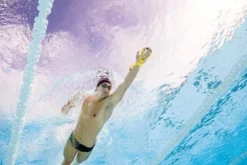 FINIS JNR Forearm Fulcrum 13 FINIS JNR Forearm Fulcrum -Aqua Shop 1.05.028 image usage senior 2