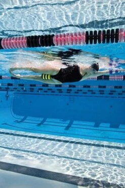 FINIS JNR Foam Pull Buoy -Aqua Shop 1.05.036 image usage 3 c8a0b611 87f5 461a 83ba 03dcdad5c4d7