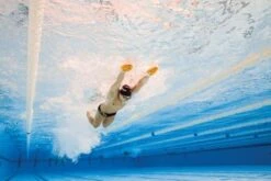 FINIS Agility Floating Paddle -Aqua Shop 1.05.145 image usage 30