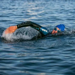 Blue70 Womens Helix Full Suit Wetsuit -Aqua Shop 24 helix aus lifestyle2 4d786285 a021 4def af6f de6f7ecc2ae7