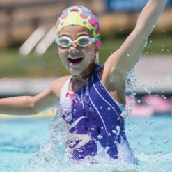 FINIS Kids Mermaid Beach Goggle - FINIS 8 FINIS Kids Mermaid Beach Goggle - FINIS -Aqua Shop 3.45.096 Image Usage Beach 1